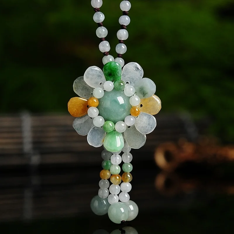 Beading - Сертифицированный бирманский нефритовый кулон с подсолнухом